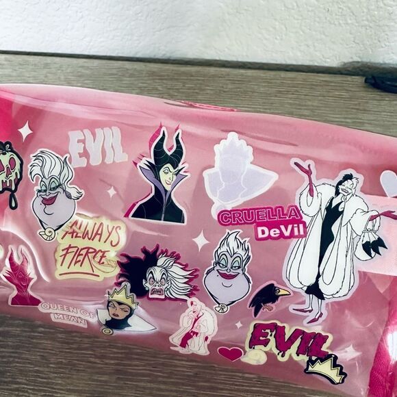 NWT Disney Villain Clear Pink Zipper Makeup Travel Bag - Picture 4 of 4